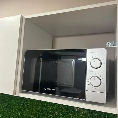 Bllok: Cozy Stay, 24/7 Self Check-in Tiran