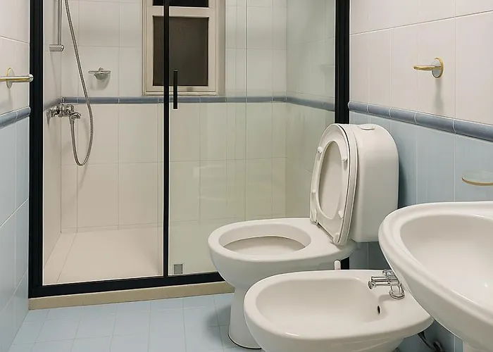 Bllok: Cozy Stay, 24/7 Self Check-in *